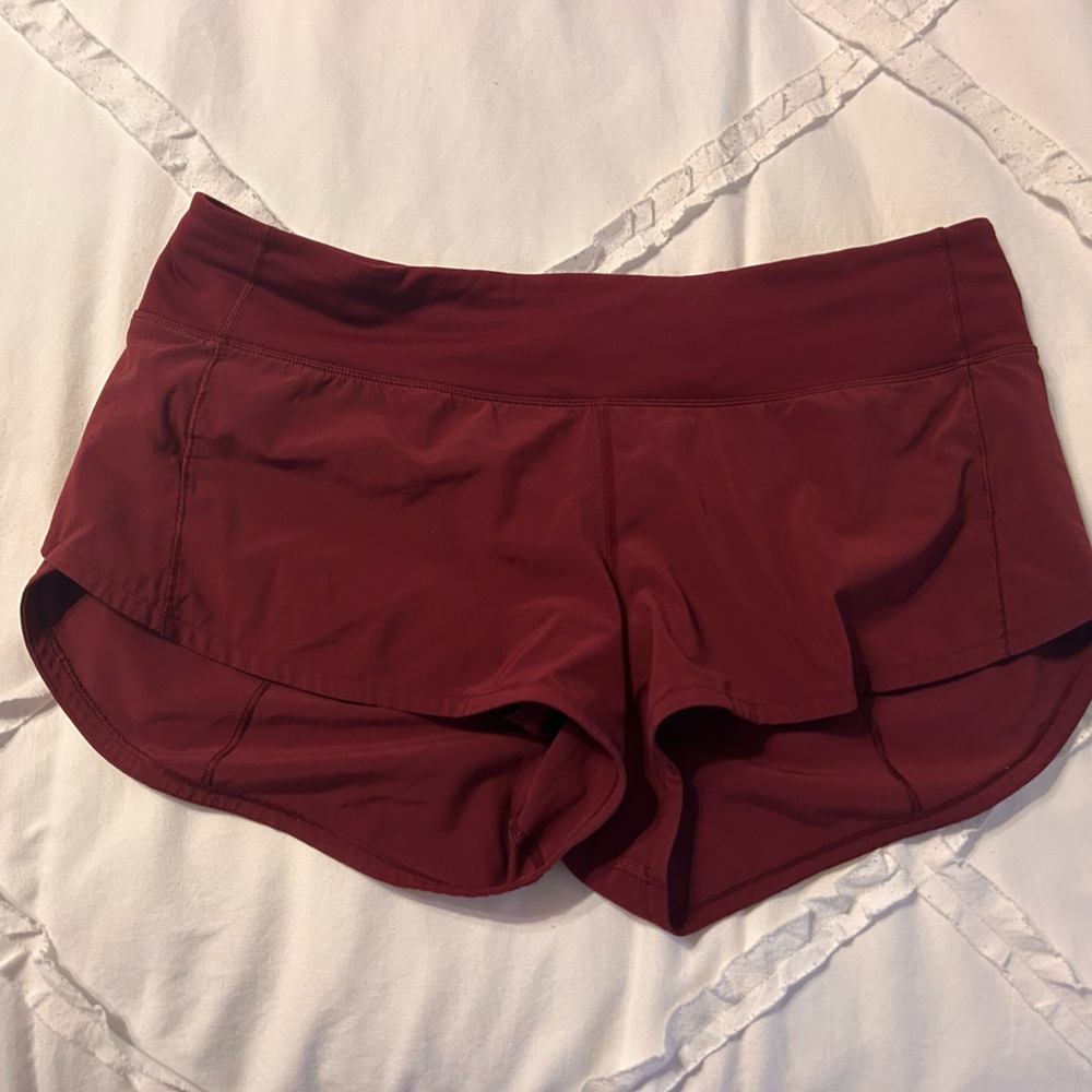 Lululemon Athletica red burgundy Speed Up Shorts 2.5 inch size 8